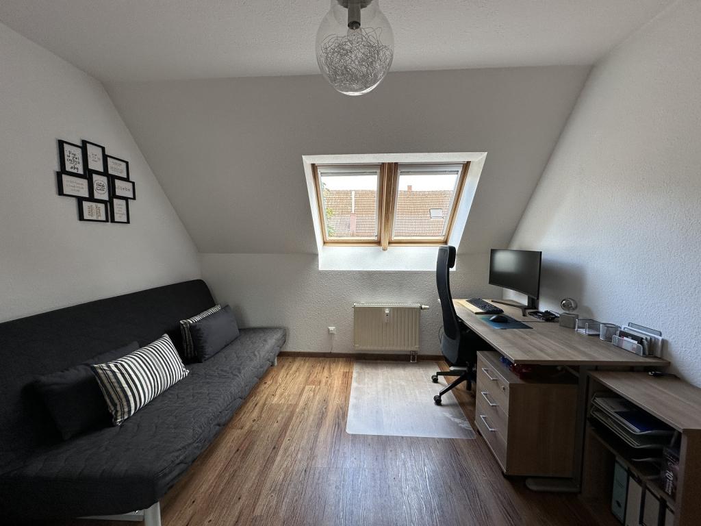 Büro/Kinderzimmer