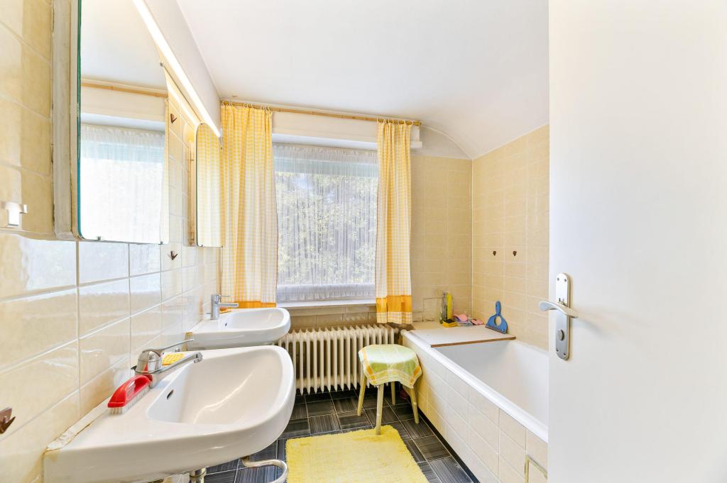 Badezimmer im DG