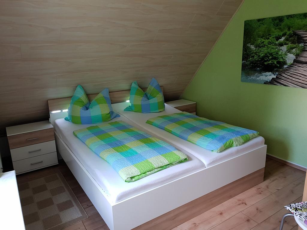 Dreibettzimmer Juni 19.jpg