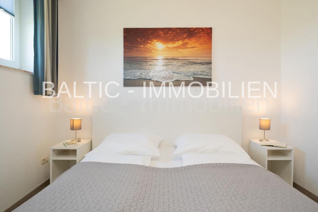 Schlafzimmer DG