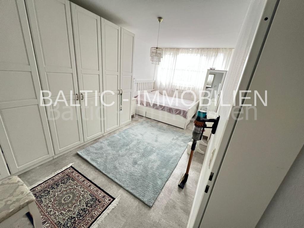 Schöne 2,5 Zimmer-Wohnung mit Balkon! - Foto 3