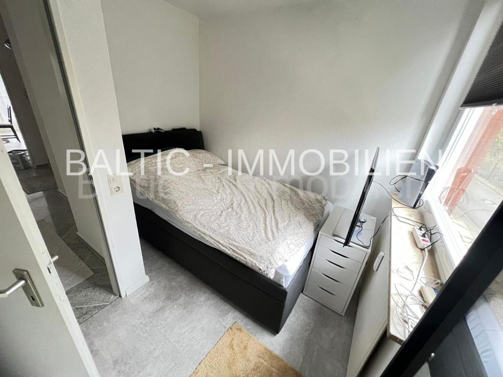 Schöne 2,5 Zimmer-Wohnung mit Balkon! - Foto 2