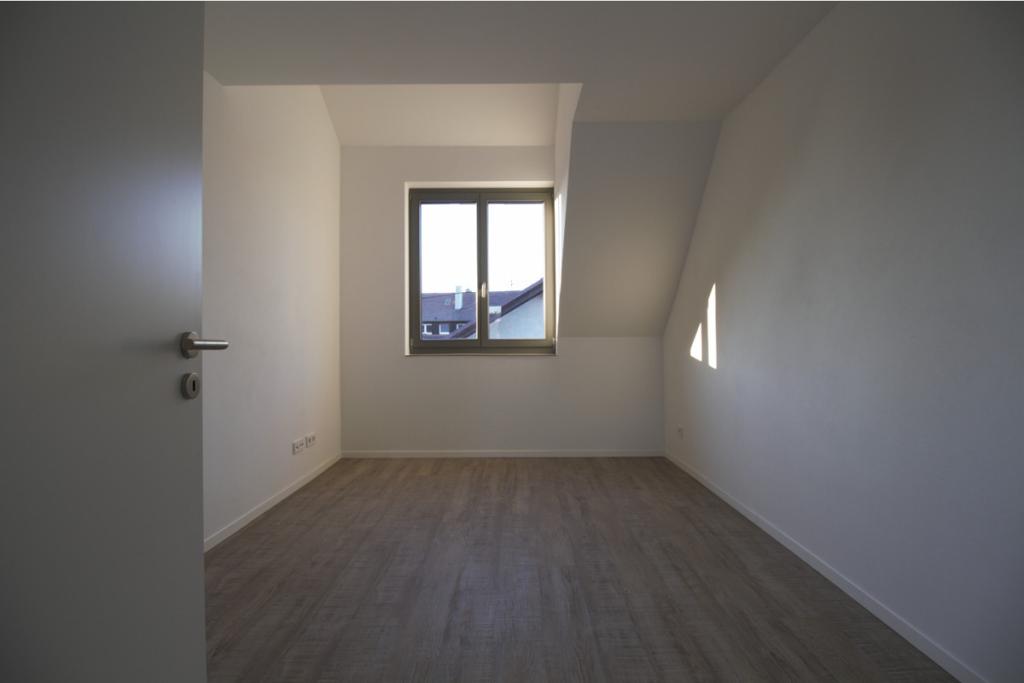 Hochwertig ausgestattetes Business-Apartment "Frida" mit Balkon in KA-Durlach - Photo 4