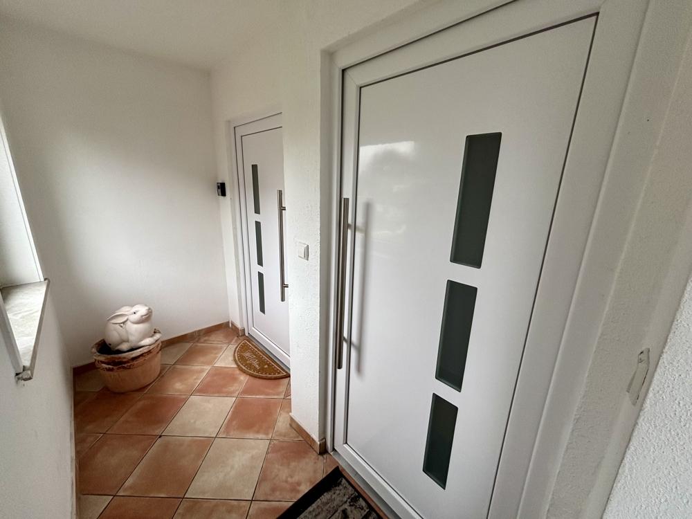 Eingänge DG Whg 1 u. 2