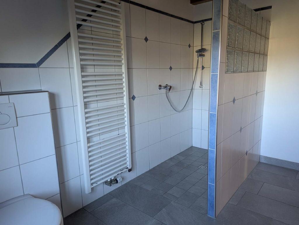 Wohnung West Bad EG