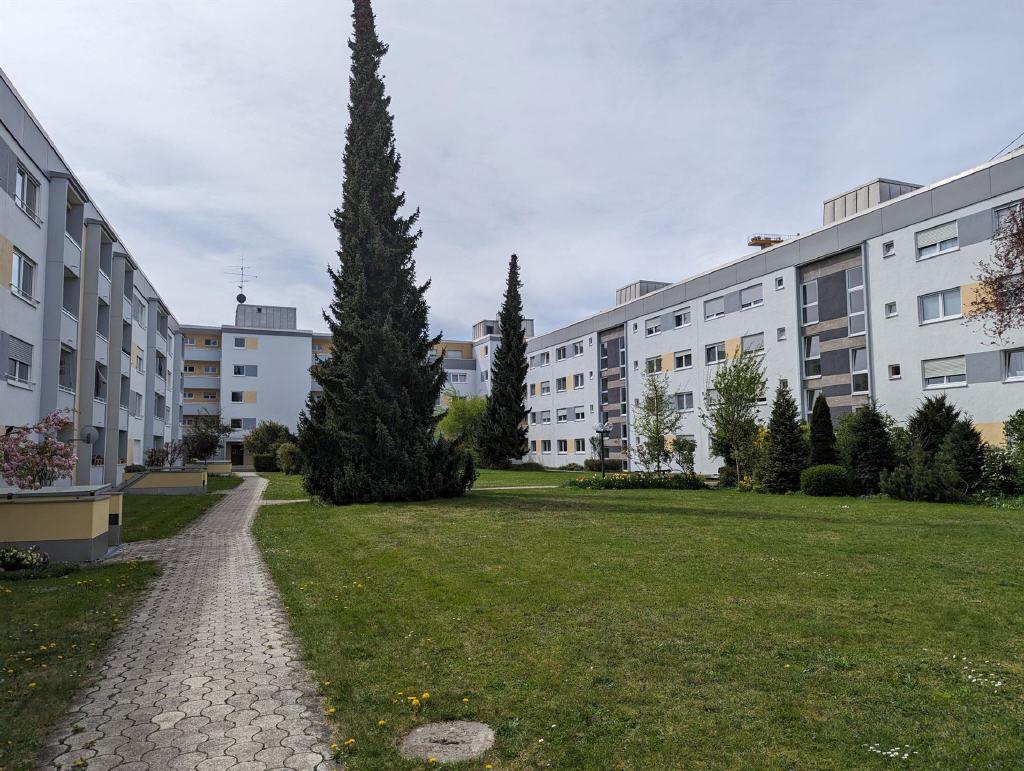 Außenanlage