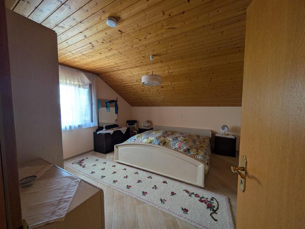 Schlafzimmer im DG