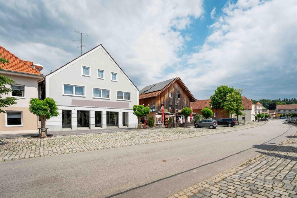 Parkmöglichkeiten vor dem Geschäft
