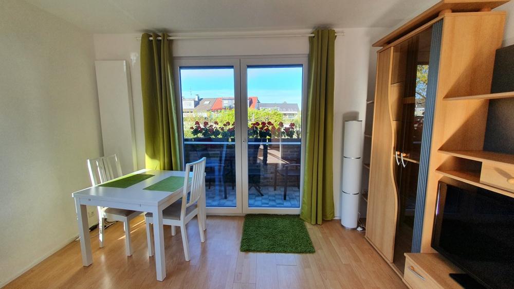 Wohnzimmer - Blick vom Schlafzimmer