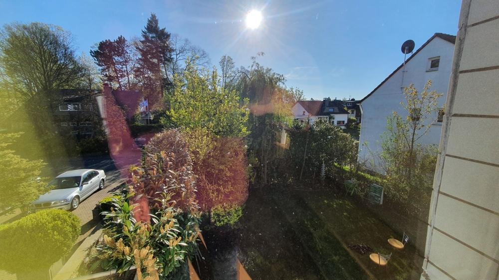 Schlafzimmer - Blick aus dem Fenster