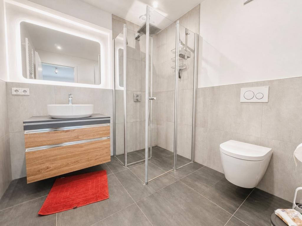 Hochwertige 2-Zimmer-Wohnung mit großem Balkon und TG-Stellplatz in Bonn-Holzlar - Photo 3