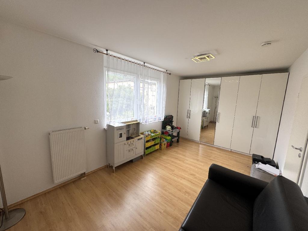 Niederdollendorf: Einfamilienhaus mit hochwertiger Ausstattung-4 Zimmer, Einbauküche, eigener Garten - Foto 3