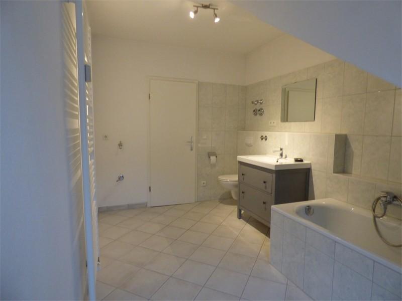 Gemütliche 2-Raumwohnung mit großem Balkon im Stadtzentrum von Meißen - Photo 4