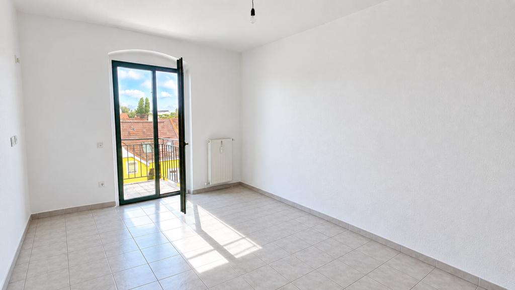 Geräumige 2-Raumwohnung mit Balkon und Blick auf die Meißner Albrechtsburg - Photo 4