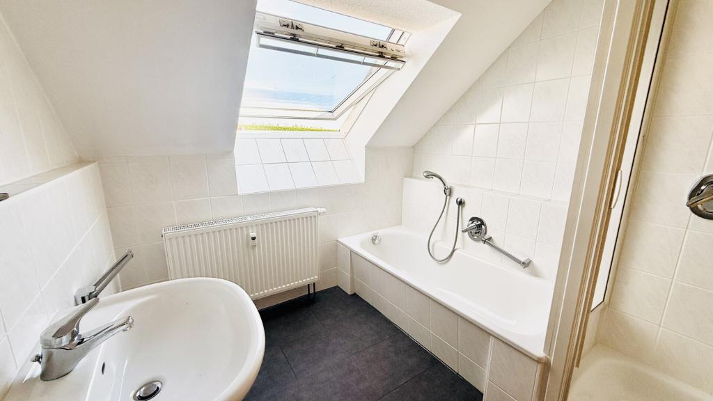 Großzügige 2-Raumwohnung mit Balkon und TOP-Lage von Meißen - Foto 1