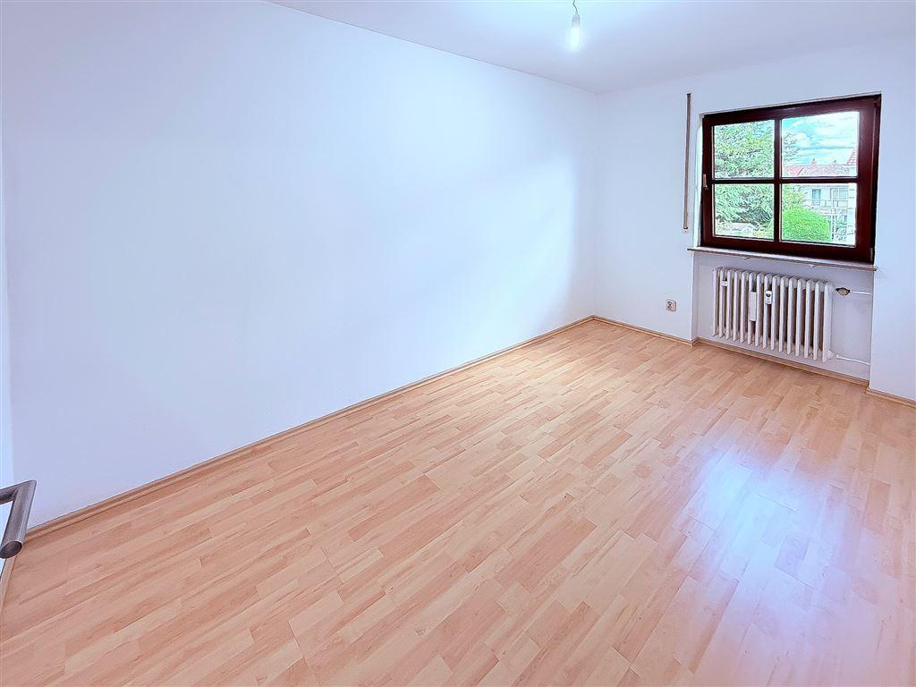 Kinderzimmer oder Büro