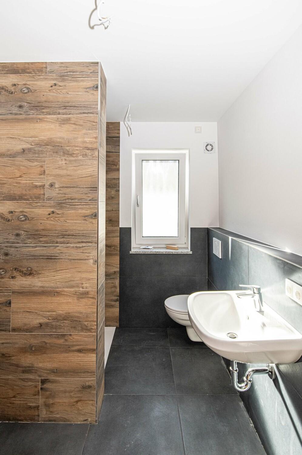 OG_Wohnung_vorne_mit_Balkon(3)
