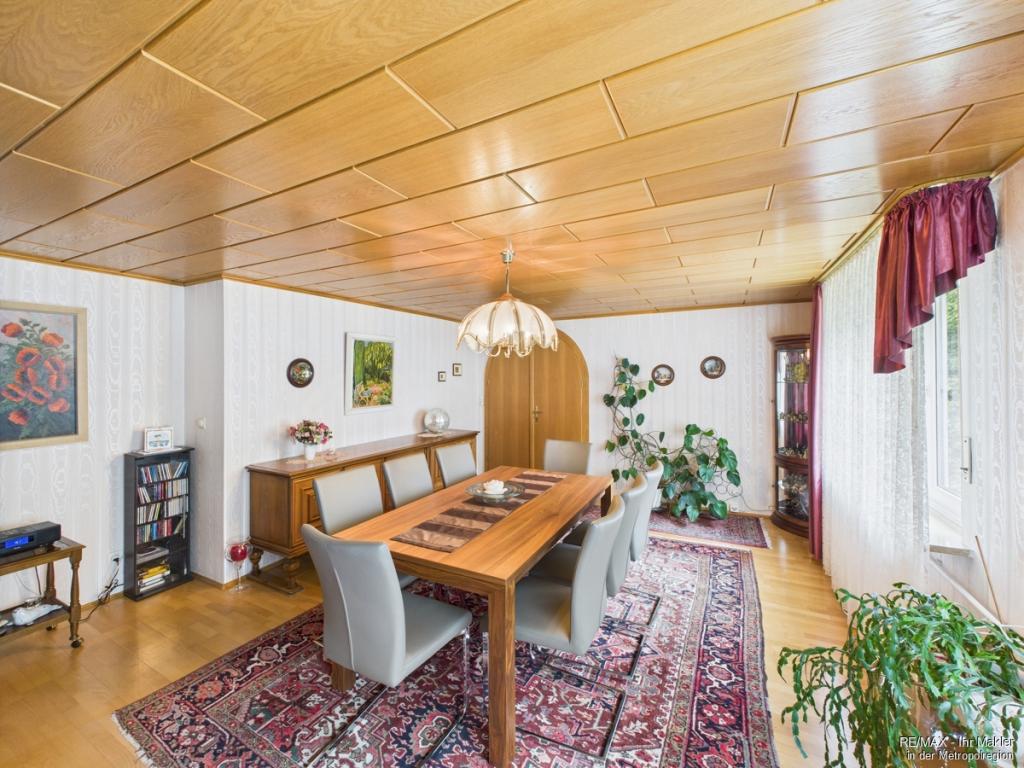 Saal / Esszimmer