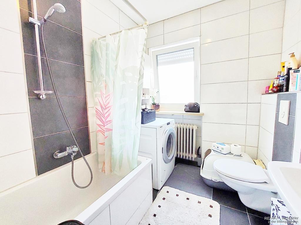 Gemütliche 3 Zimmer Dachgeschosswohnung - Foto 1