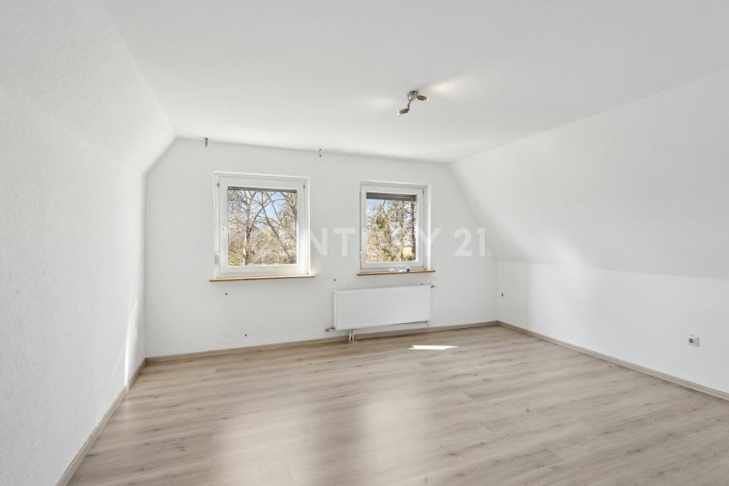 Schlafzimmer DG