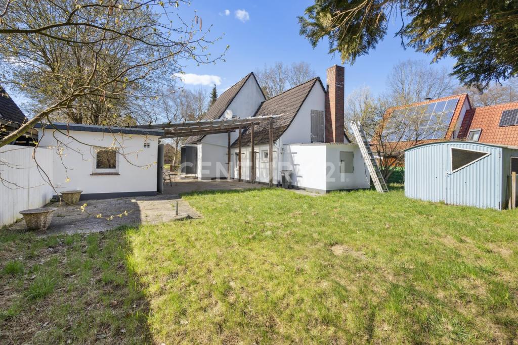 Terrasse und hintere Ansicht