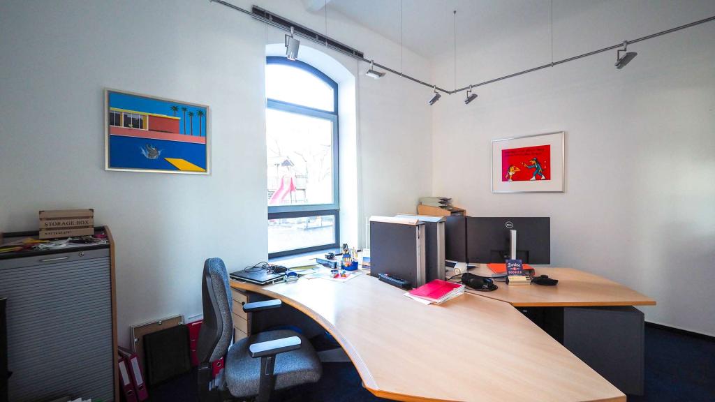 Stilvolles Loftstudio mit hohen Decken und flexibler Nutzung - Photo 5