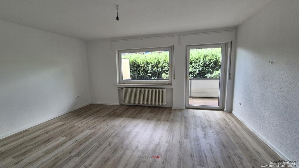 3,5-Zimmer-Wohnung in Lingen mit Loggia, Stellplatz und Einbauküche - Foto 1