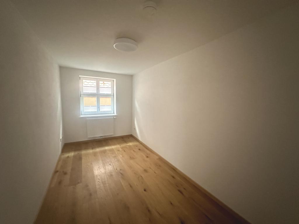 Büro/Kinderzimmer