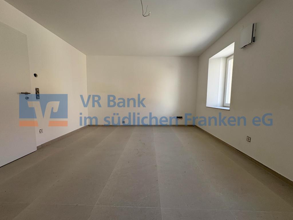 Moderne 2-Zimmer-Erdgeschosswohnung mit eigener Terrasse nach energetischer Kernsanierung - Photo 4