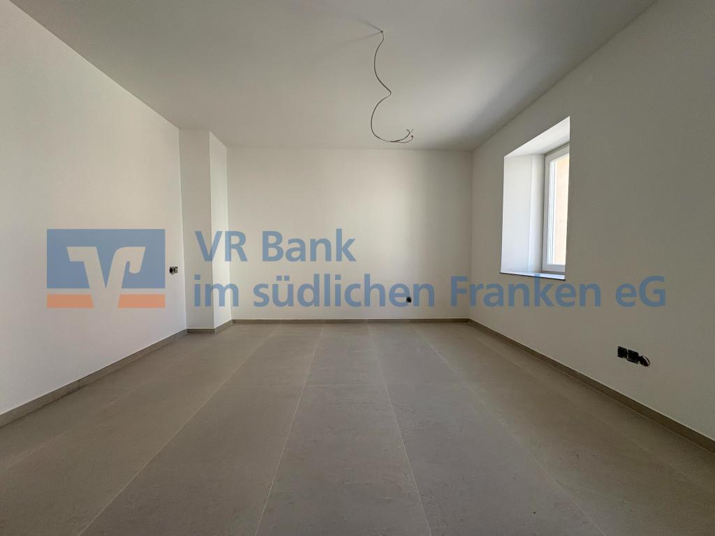 Moderne 2-Zimmer-Erdgeschosswohnung nach energetischer Kernsanierung in zentraler Lage - Photo 5