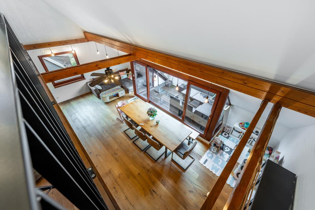 Rissen-Moderne-Maisonette-Wohnung-mit-Balkon-19