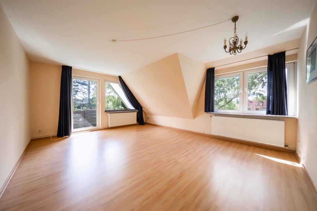 Großes_Mehrfamilienhaus_Bergedorf-56