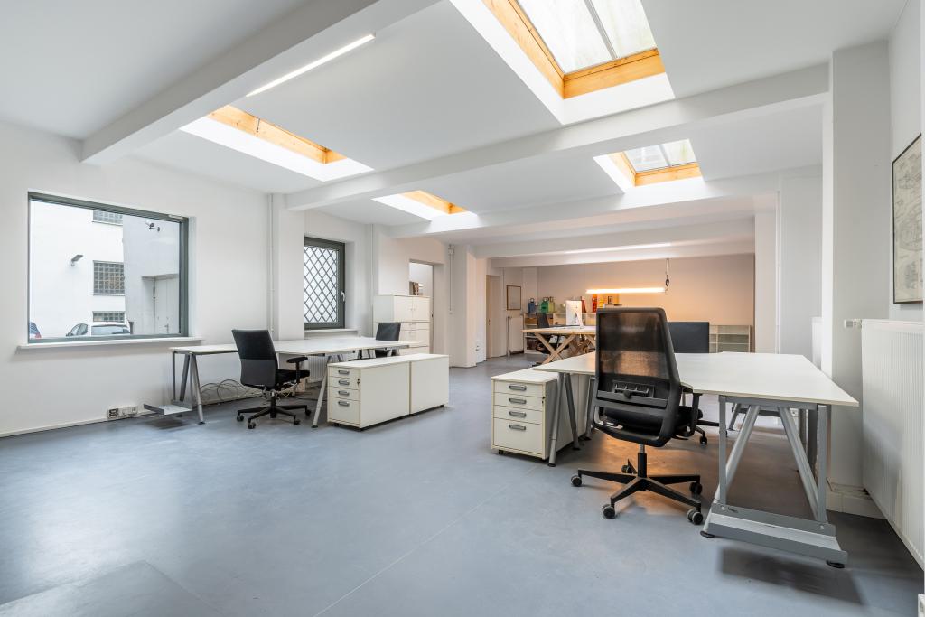 St.Georg-Mehrparteienhaus-mit-Büro-in-gefragter-Lage-15