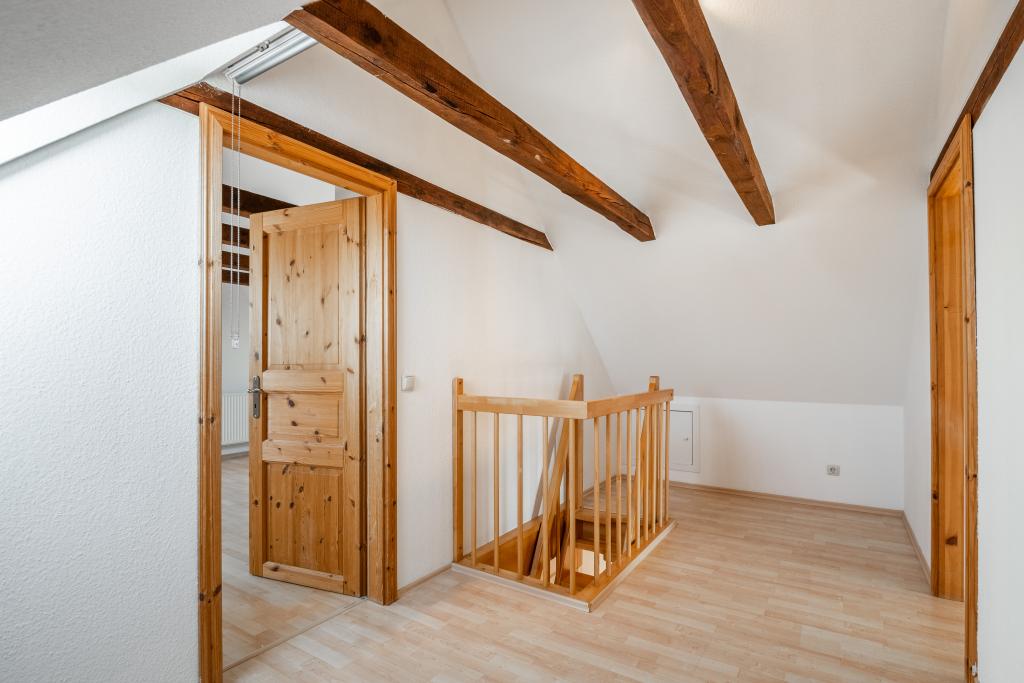 Bad-Bramstedt-Schönes-2-Parteienhaus-mit-sonnigem Garten-54