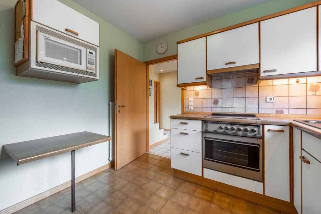 Norderstedt-Reihenmittelhaus-mit-Balkon-in-beliebter-Lage-36
