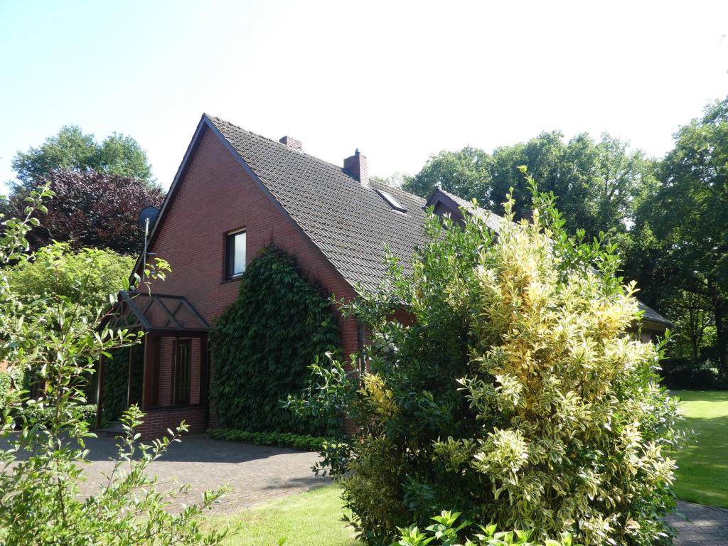 Eingang Altbau