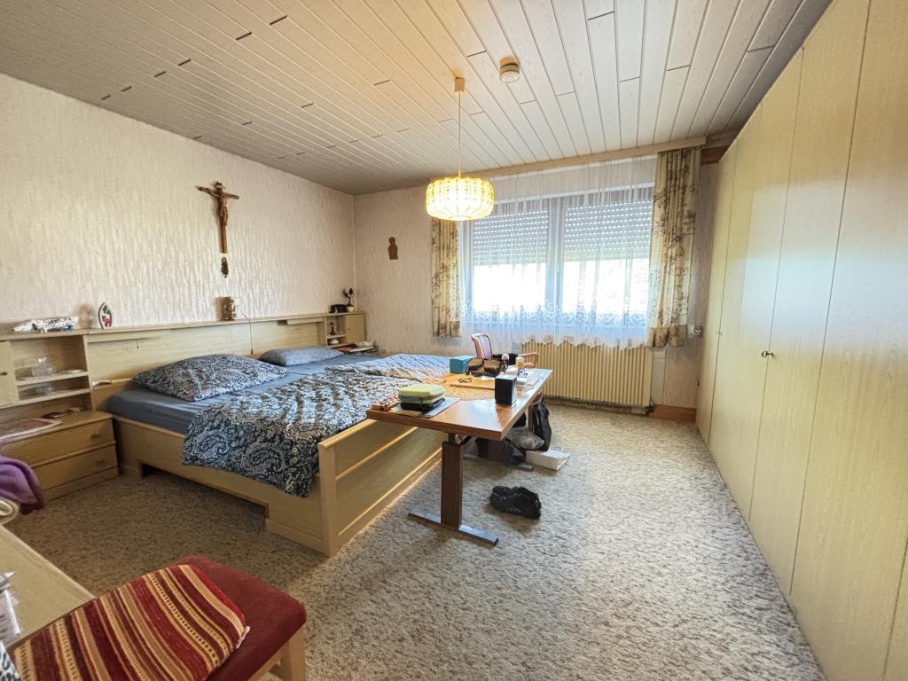 Schlafzimmer EG