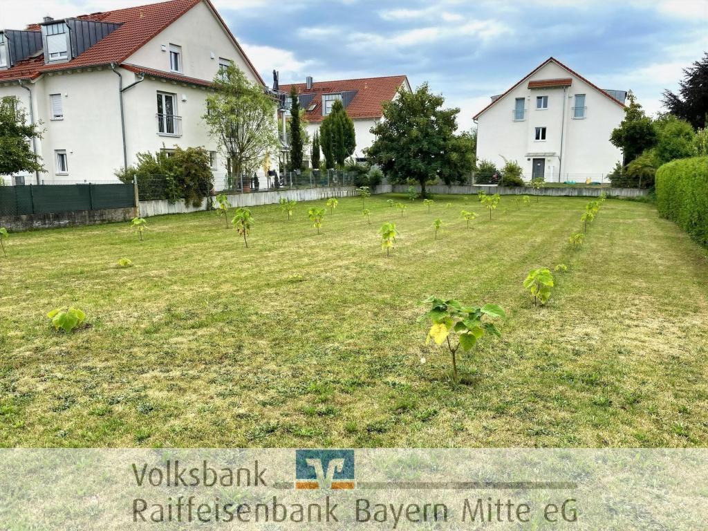 Grundstück