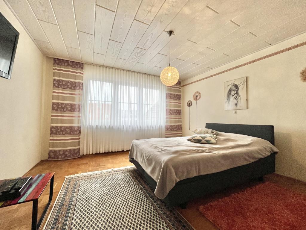 Schlafzimmer OG2