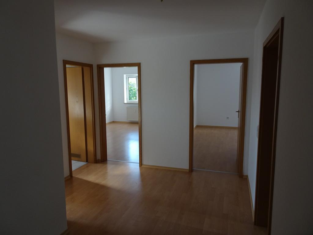 zentral wohnen mit fußläufiger Anbindung zu AUDI/Innenstadt, auch als WG geeignet - Foto 1