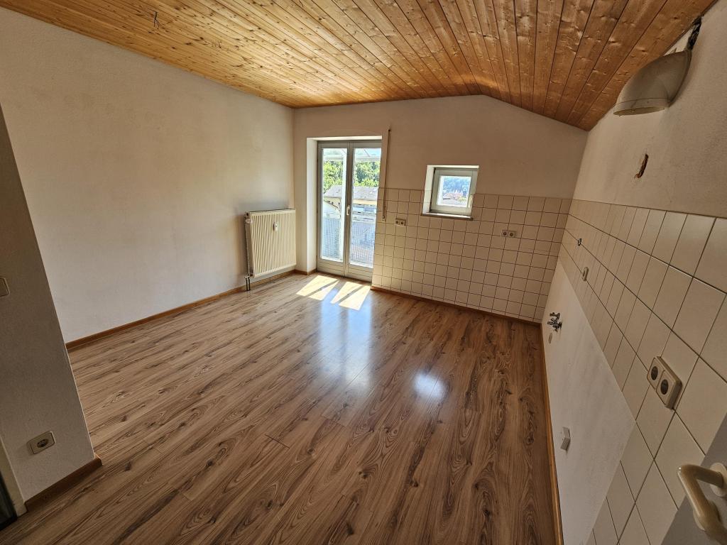 Großzügige 3-Zimmer-Wohnung mit Balkon in Zentrumsnähe - Foto 5