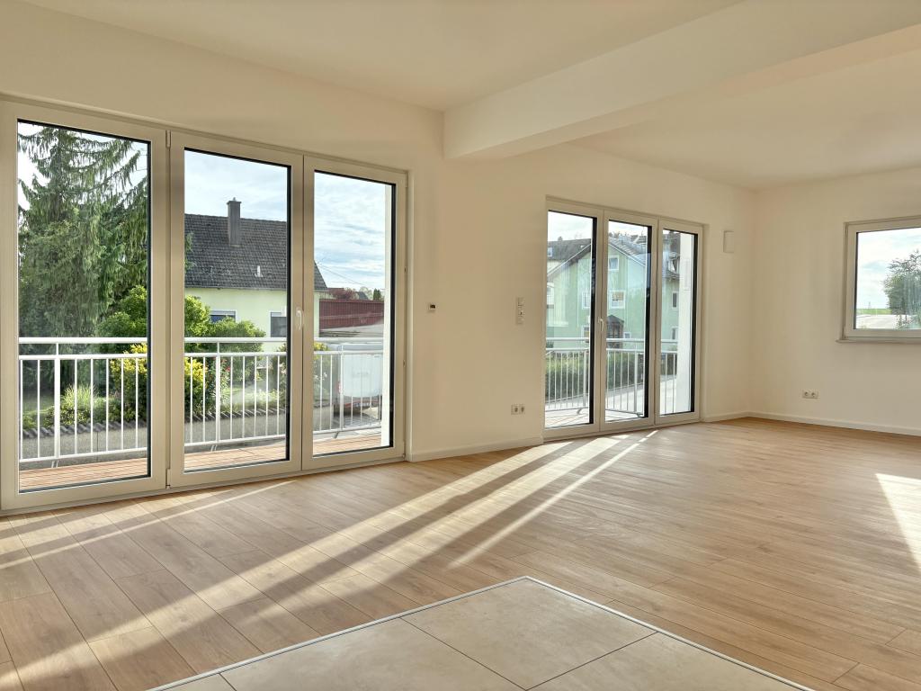 Erstbezug - moderne Obergeschoß-Wohnung in Arnhofen - Foto 2
