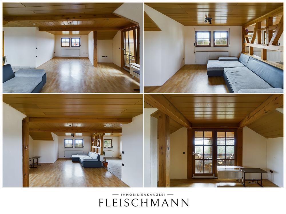 Wohnzimmer im Dachgeschoss
