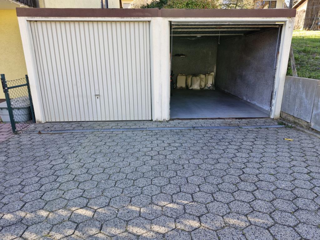 Ansicht Doppelgarage mit Vorplatz, #172148