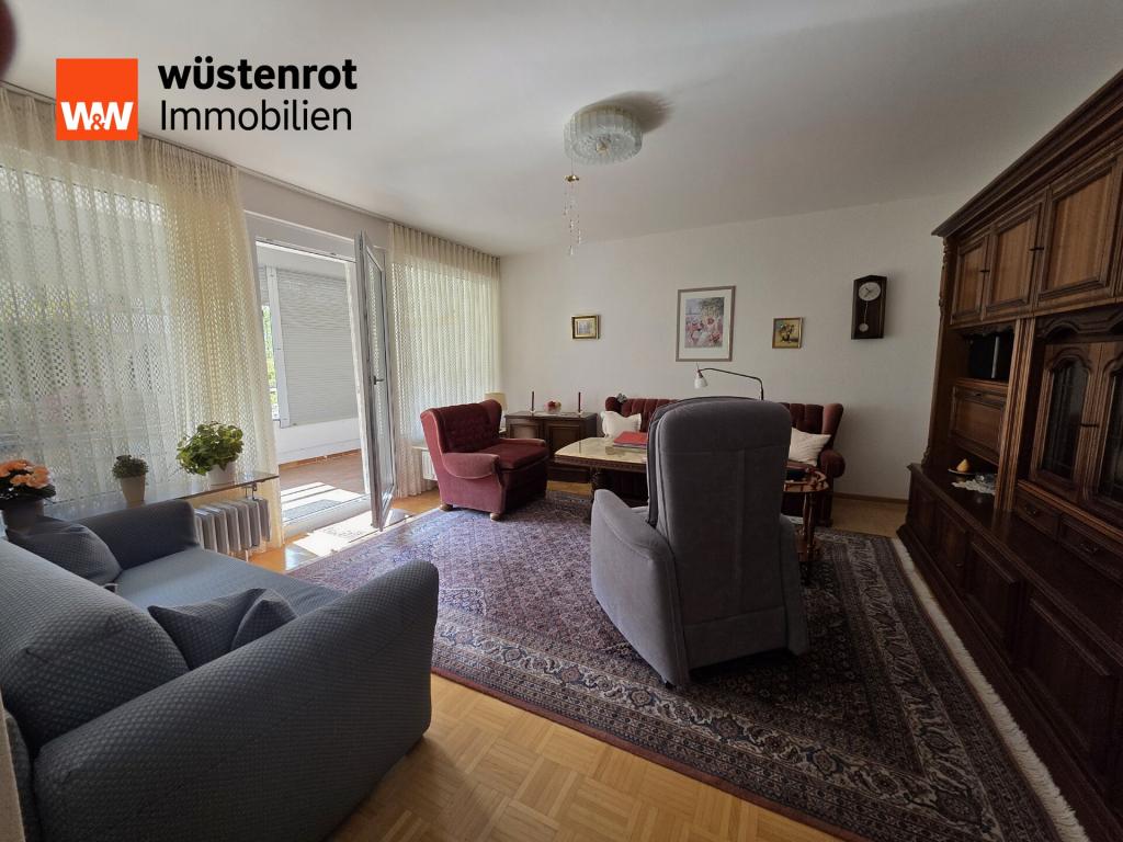 6Wohnzimmer