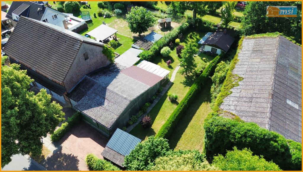 Halle und Garten