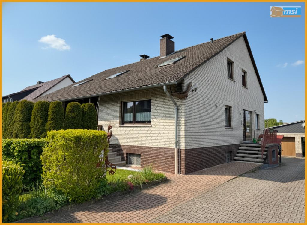 GEMÜTLICHE 4ZKB-WOHNUNG IN RUHIGER LAGE! - Foto 2