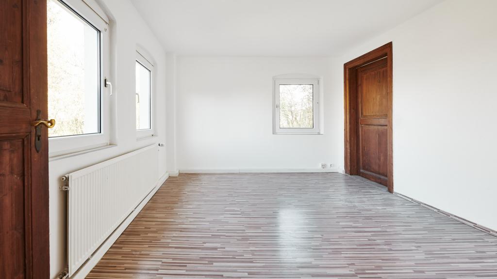 Zimmer vor dem Badezimmer