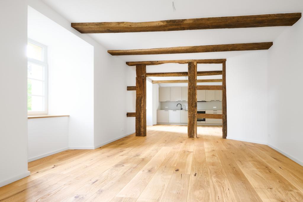 Großzügige 3 Zimmer Wohnung mit eigenem Garten und zwei Bädern - Erstbezug nach Sanierung - Photo 1