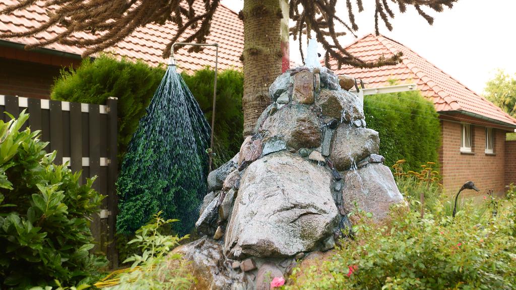 Springbrunnen mit Außendusche